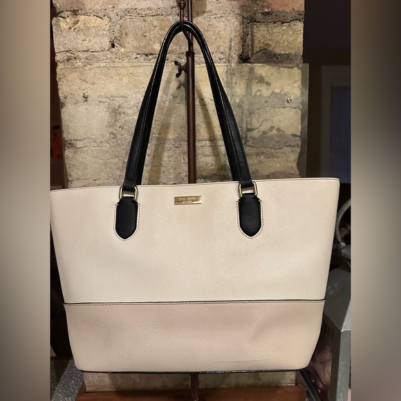 kate spade Handbags - Kate Spade, New York Saffiano Leather Tote